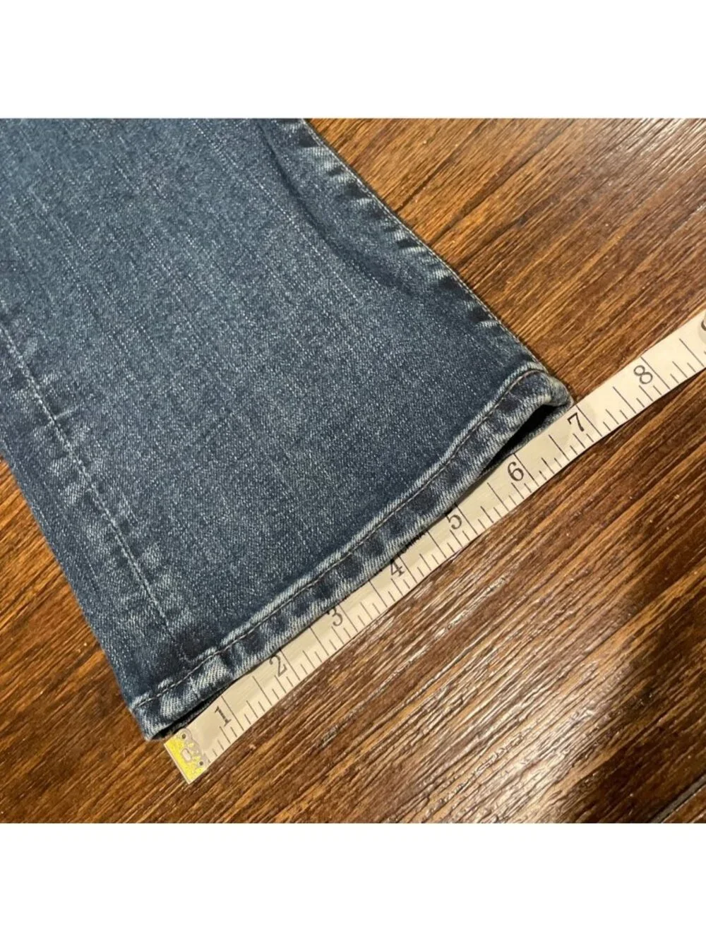AG Matchbox Slim Straight Jean 32x33 Dark Wash Distressed Faded Stretch Denim